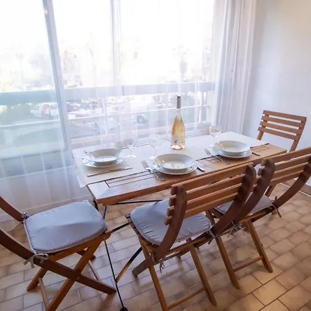 Appartement Les Regates-4 By Interhome Hyères