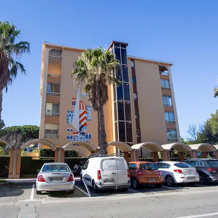 Les Regates-4 By Interhome Hyères