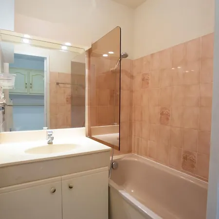 Les Regates-4 By Interhome Hyères