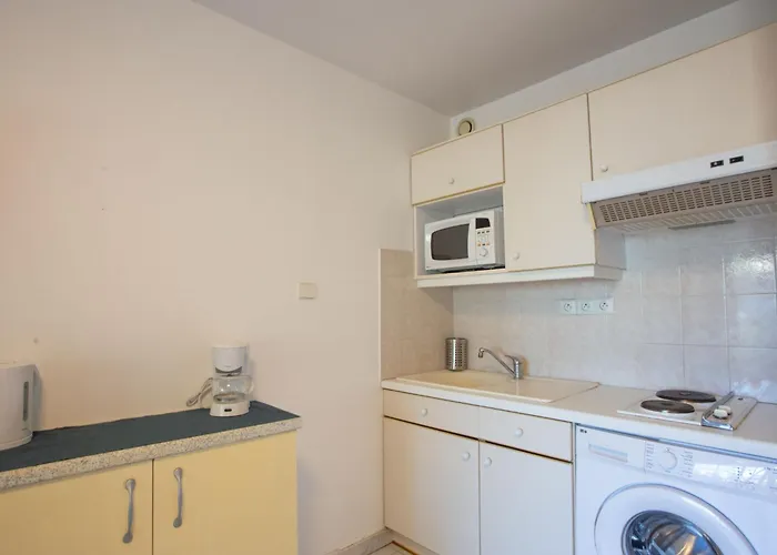 Les Regates-4 By Interhome