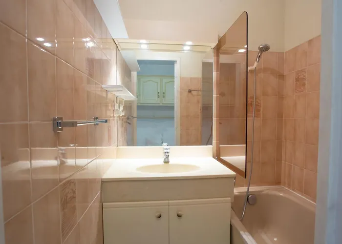 Les Regates-4 By Interhome Appartement *