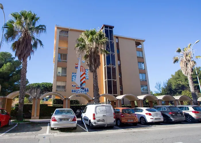 Les Regates-4 By Interhome Hyères